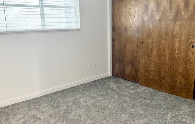 Stylish Condo in Mission Hills