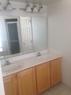 2 beds, 2 baths, 840 sqft, $2,331, Unit 4-0608