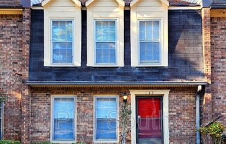 143 FORREST AVE