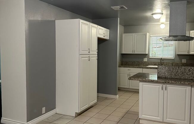Luxurious 3-Bedroom Home with Detached Garage and New Updates in San Bernardino