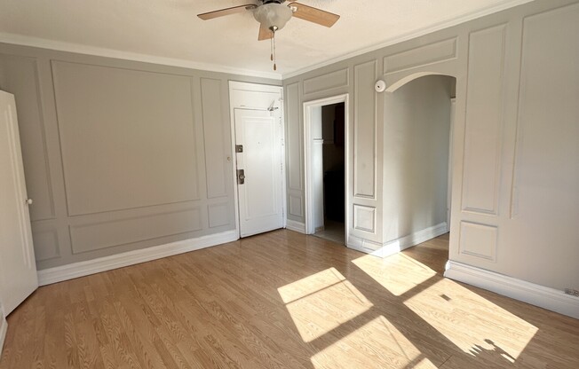 434 West Wellington Ave.
