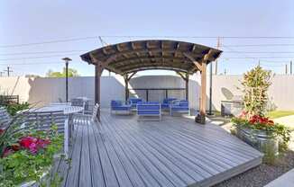 Community Deck at 3333 Elm Street Lofts in Deep Ellum, Dallas, Texas, TX