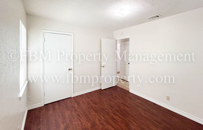 4 beds, 1 bath, $1,800