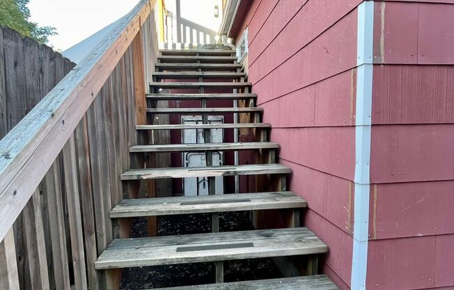 0102-01  SE Stark 5-Plex