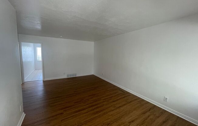1158-1160 Brooklyn Ave
