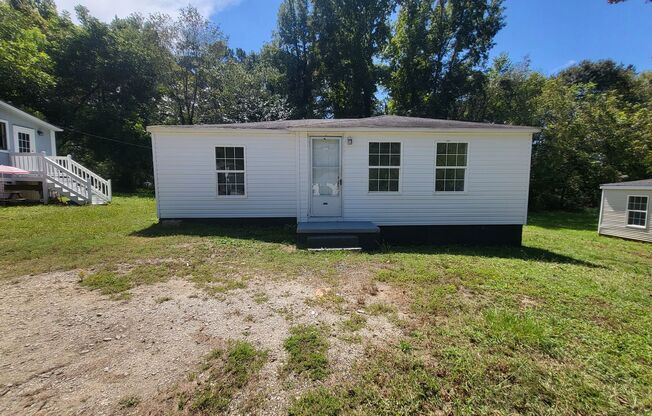 Two Bedroom House for Rent in Lancaster SC!