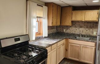 1 bed, 1 bath, 500 sqft, $1,195, Unit Unit 1 Rear