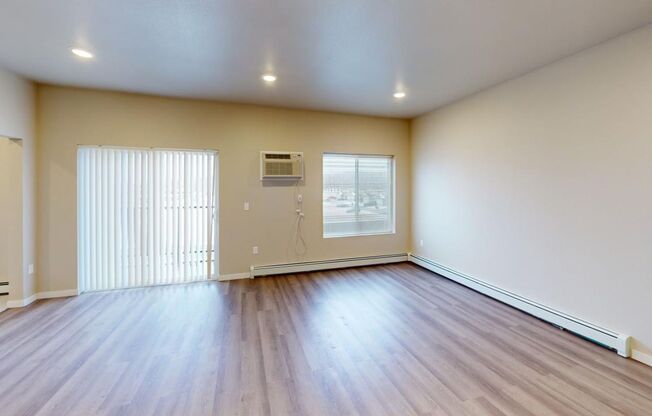 1 bed, 1 bath, 851 sqft, $1,275, Unit 1631-408
