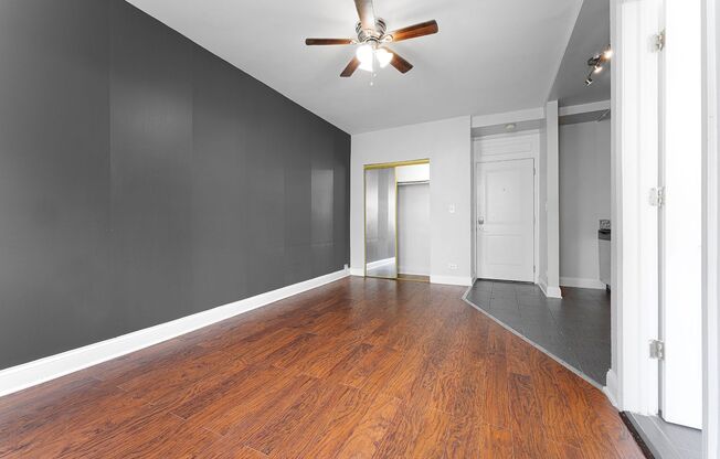 Studio, 1 bath, 278 sqft, $1,395, Unit 401