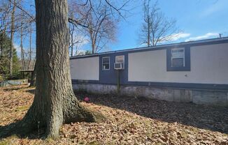 3 beds, 1 bath, $1,470, Unit Lot 62 - 198 Black Gap Road