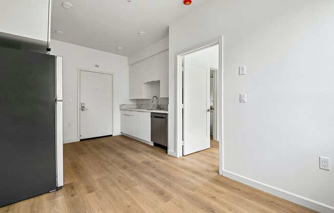 HVN on Amherst - 1 Bedroom & 1 Bath