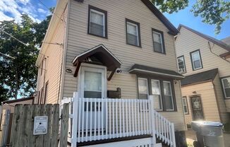 3 Bedroom 1.5 Bath Single Family Home for Rent