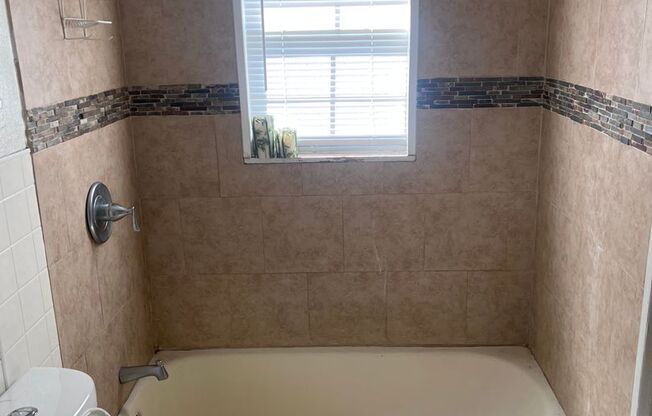 3517 LELAND