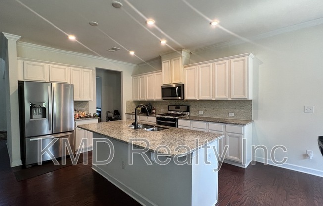 8411 FLINT HL DR