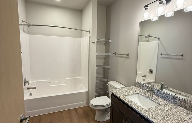 2 beds, 1 bath, 929 sqft, $2,075, Unit #314