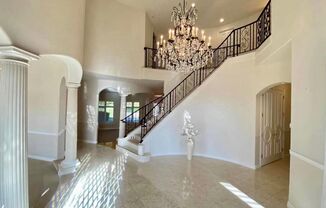 6 beds, 5.5 baths, $9,000