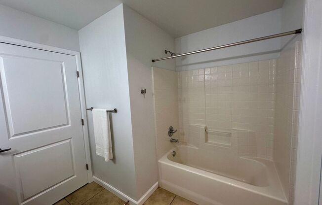 1 bed, 1 bath, 678 sqft, $2,150, Unit Unit 504