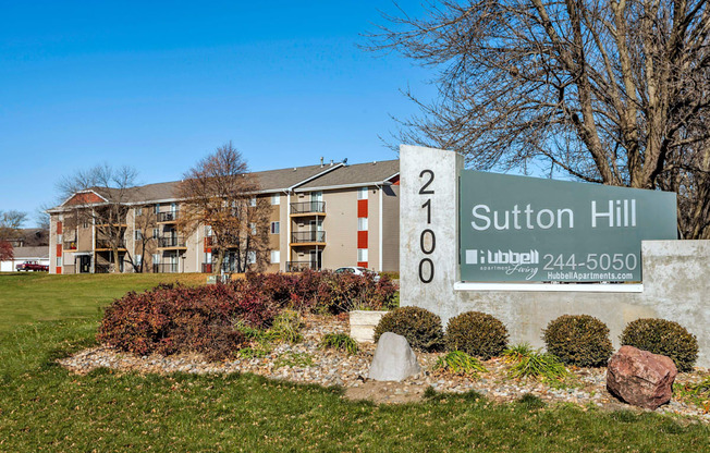 the building where the hotel is located at Sutton Hill Apartments, Des Moines, IA, 50320