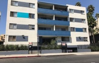 1 bed, 1 bath, 950 sqft, $2,150, Unit 106