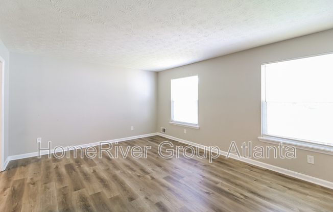 3000 SEBRING CT