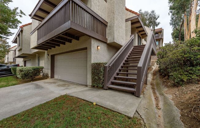 Spacious SDSU Townhome For Rent!