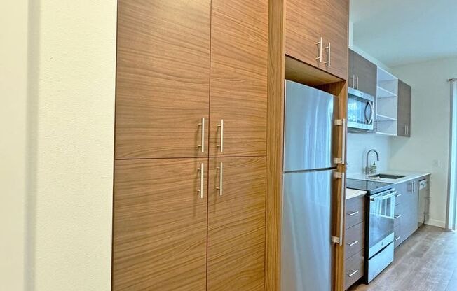 1 bed, 1 bath, 405 sqft, $1,750, Unit 108