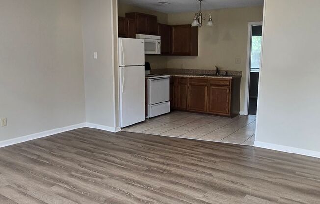1 bed, 1 bath, 500 sqft, $925, Unit 1984