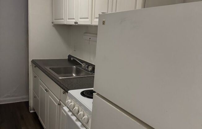 5475-5495 Red Bird Court