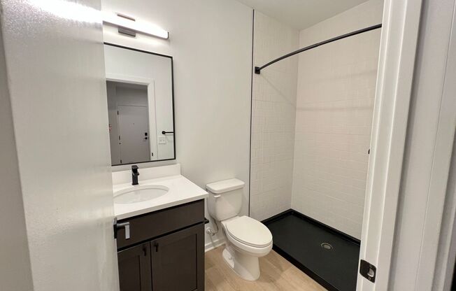 Studio, 1 bath, 345 sqft, $1,385