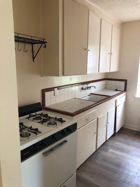 1 BEDROOM DUPLEX BY TWU