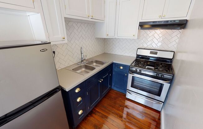 SYN - Warwick Apartments