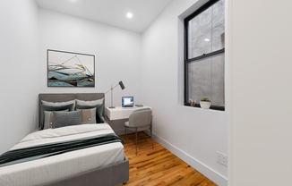2 beds, 1 bath, $3,999, Unit 4D