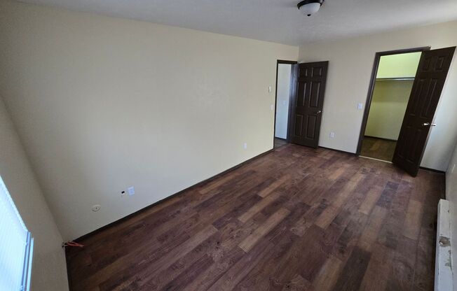 1402 Brooke Park