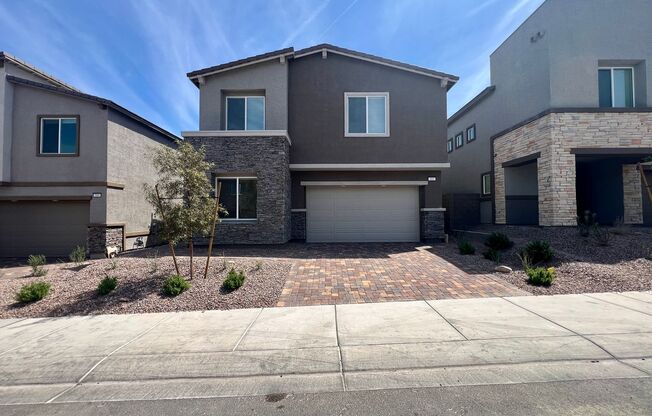 Stunning New 4-Bedroom Home with Loft & Solar in Henderson!
