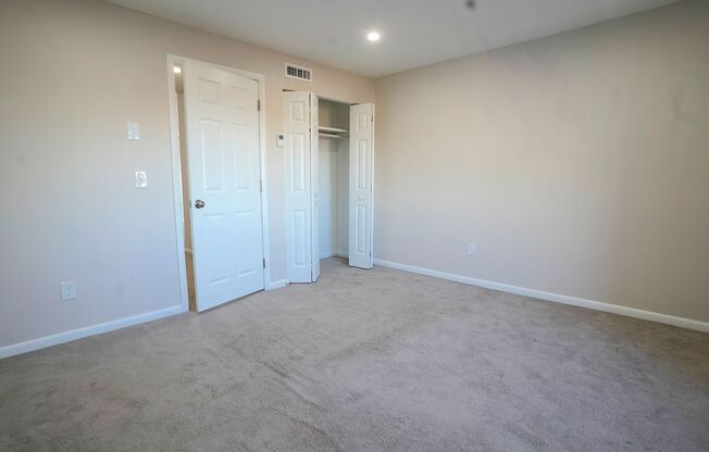 1 bed, 1 bath, 775 sqft, $2,350, Unit 24-6