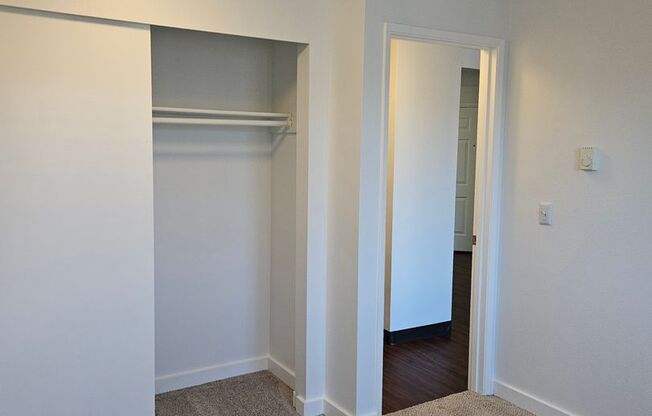 2 beds, 1 bath, 720 sqft, $1,850, Unit 522