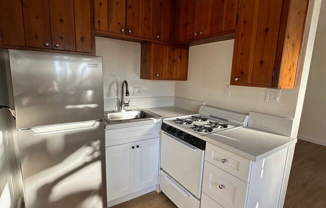 1 bed, 1 bath, $1,895, Unit 6