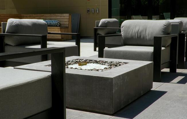 outdoor gas firepit