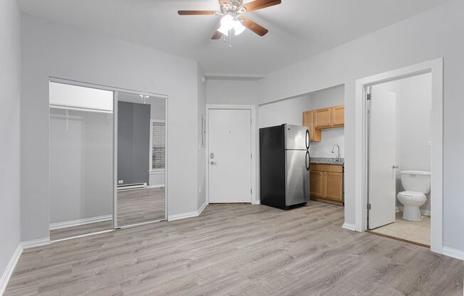 Studio, 1 bath, 260 sqft, $1,275, Unit 1456-107