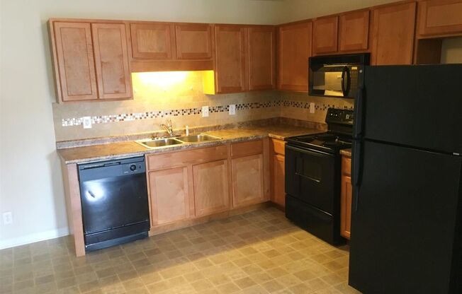 512 Luxury Dr Unit B