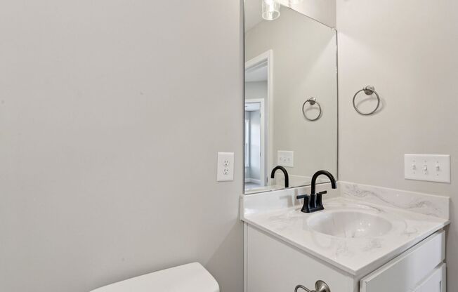 4 beds, 3 baths, 1,425 sqft, $1,795, Unit 201