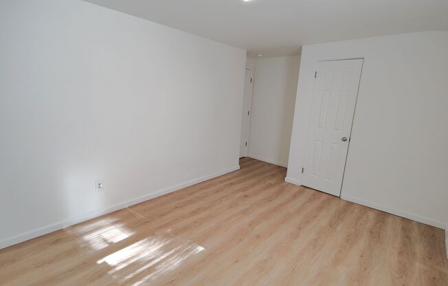 3 beds, 1 bath, $1,495