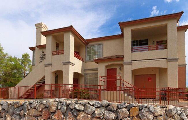 BEAUTIFUL 2 BEDROOM CONDO FROM SUMMERLIN