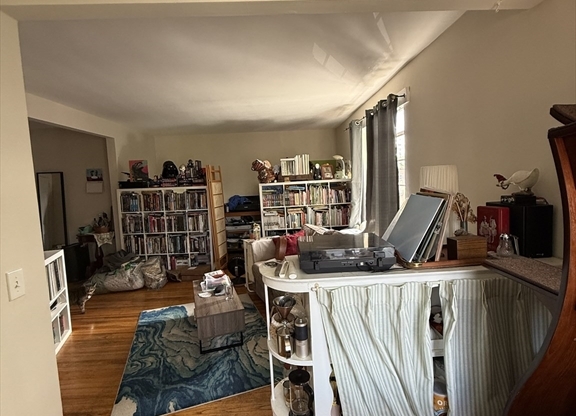 97 STRATHMORE RD