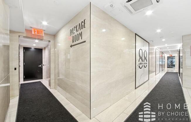 Studio, 1 bath, $2,800, Unit 8E