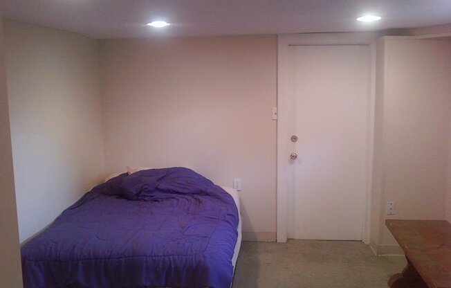 40 ALFRED RD