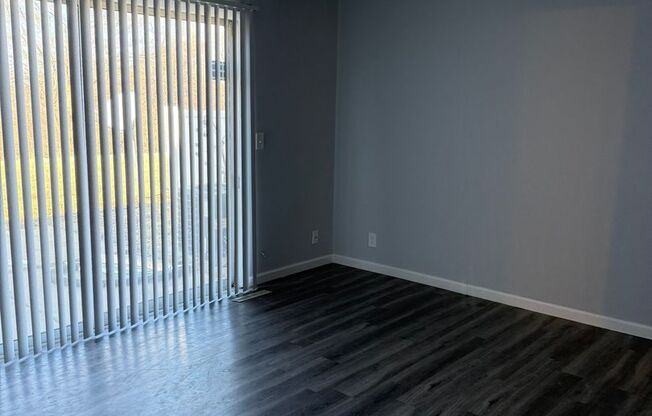 2 beds, 1 bath, 850 sqft, $1,550, Unit 119HS