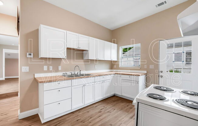 114 N 18 ST