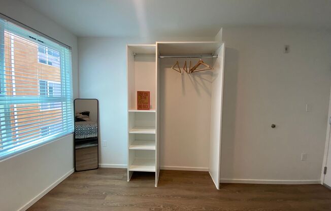 Studio, 1 bath, 175 sqft, $1,195, Unit 4315