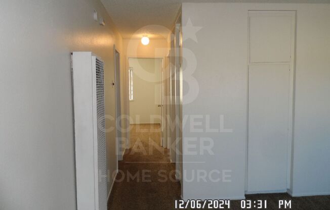 2 beds, 1 bath, 792 sqft, $1,250, Unit 18